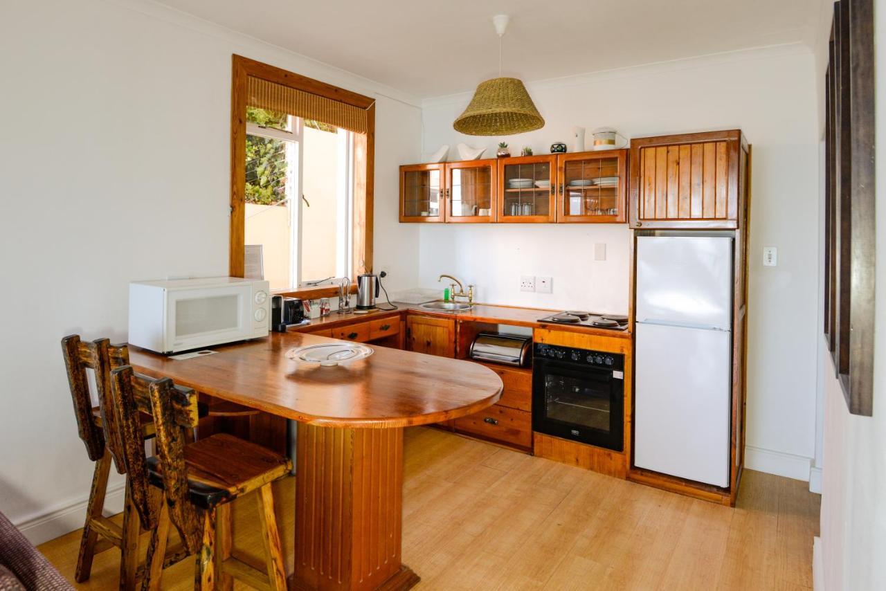 A Whale Of A Time Apartment Fish Hoek Ngoại thất bức ảnh