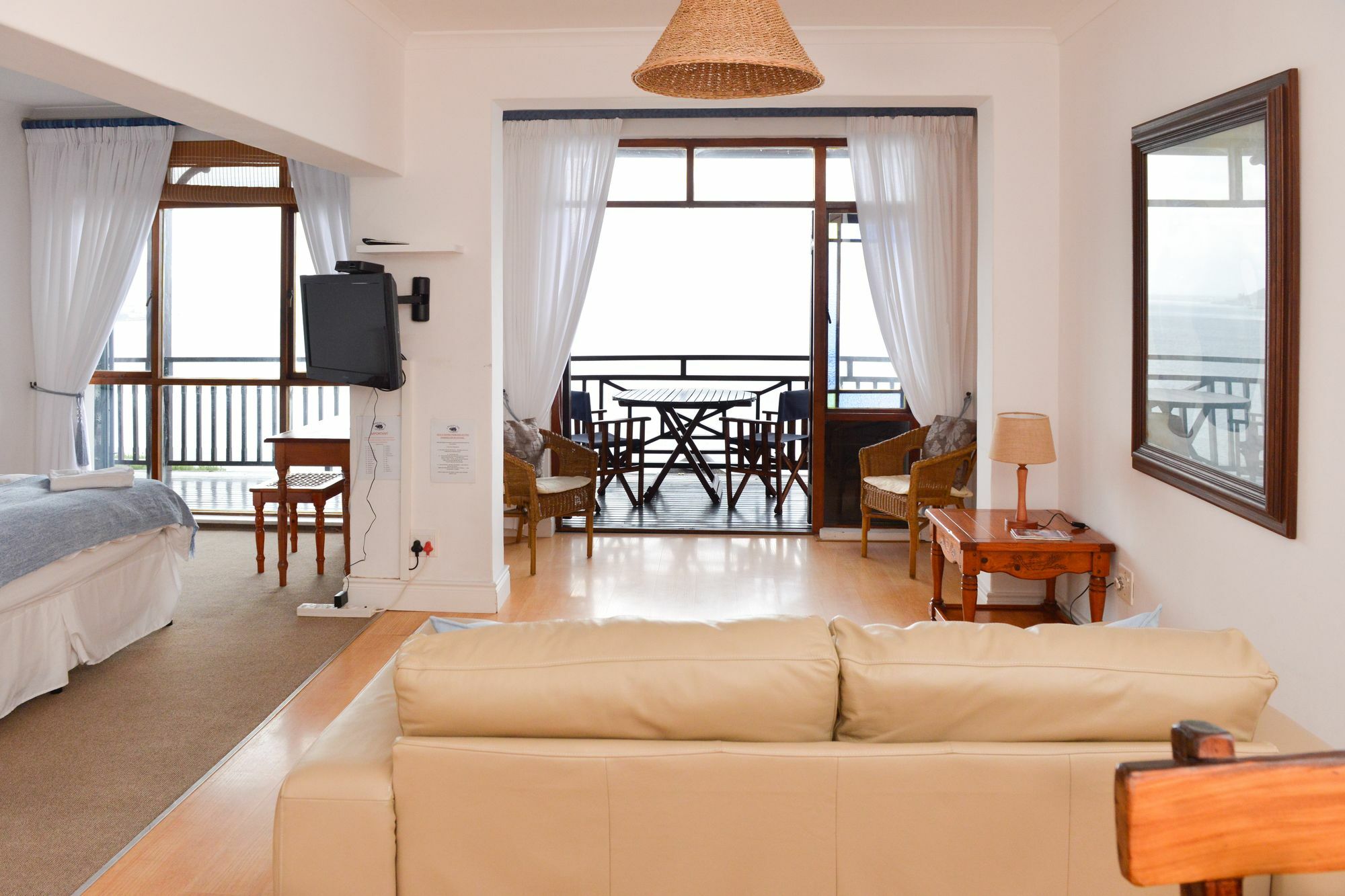 A Whale Of A Time Apartment Fish Hoek Ngoại thất bức ảnh